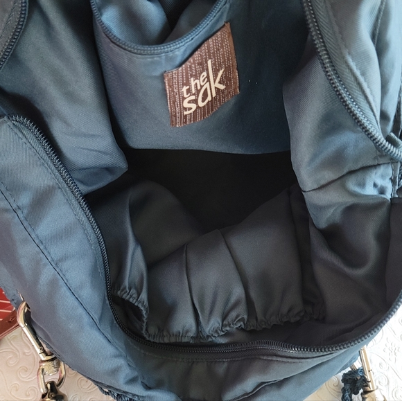 The SAK crochet purse blue w/brown/silver nwot - Picture 12 of 16